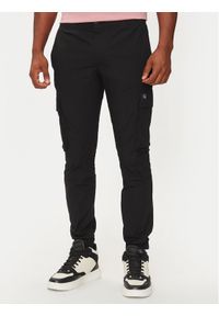 Calvin Klein Jeans Joggery J30J326438 Czarny Skinny Fit. Kolor: czarny. Materiał: bawełna #1