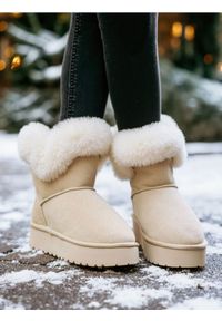 Sinsay - Ocieplane botki z imitacji zamszu - kremowy. Kolor: kremowy. Materiał: zamsz #1