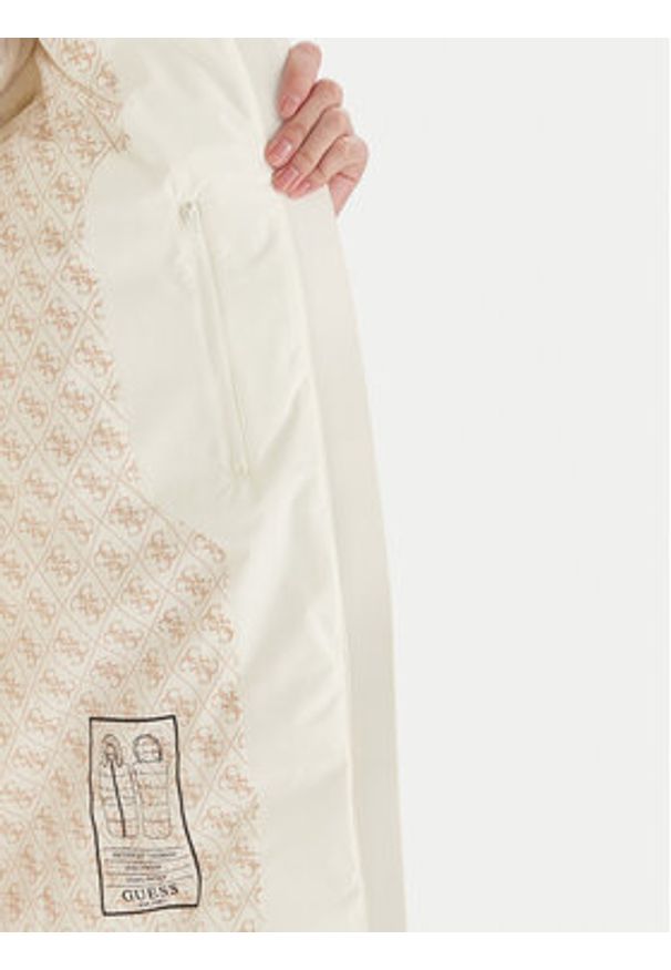 Guess Bezrękawnik W5BL81 W3282 Biały Regular Fit. Kolor: biały. Materiał: syntetyk. Długość rękawa: bez rękawów