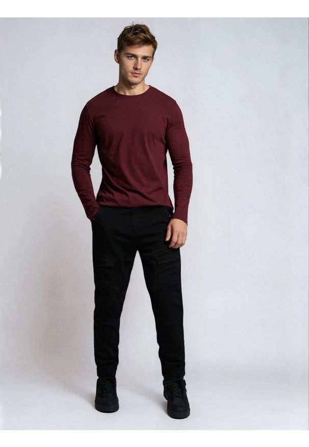 Sinsay - Jeansy jogger - czarny. Kolor: czarny