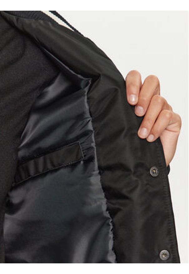Mercer Amsterdam Kurtka bomber Unisex Re-Varsity MEAP231010 Czarny Regular Fit. Kolor: czarny. Materiał: syntetyk