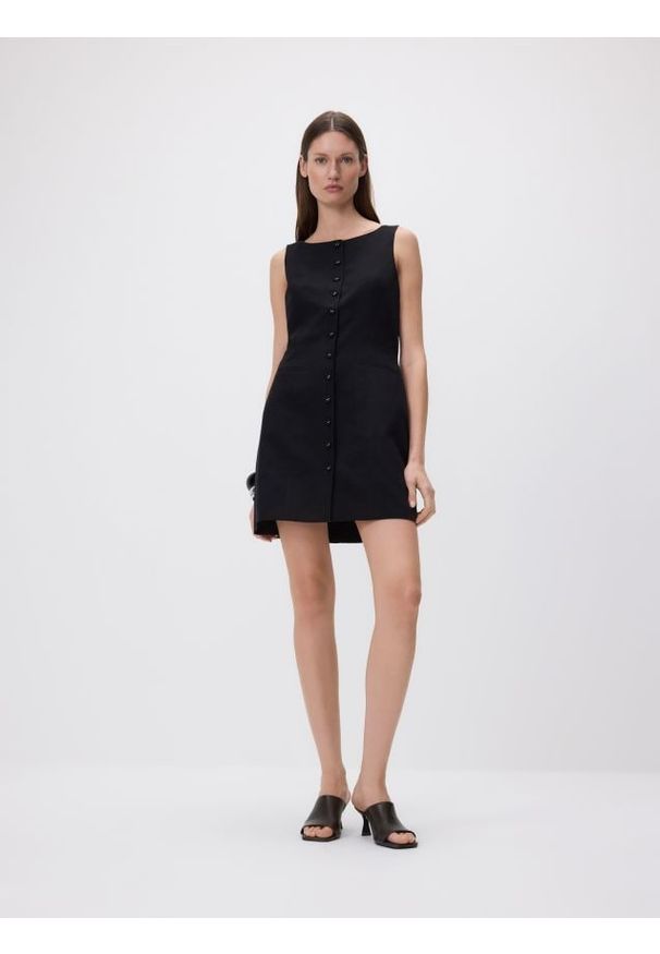 Reserved - Sukienka mini z lnem - czarny. Kolor: czarny. Materiał: len. Typ sukienki: proste. Długość: mini