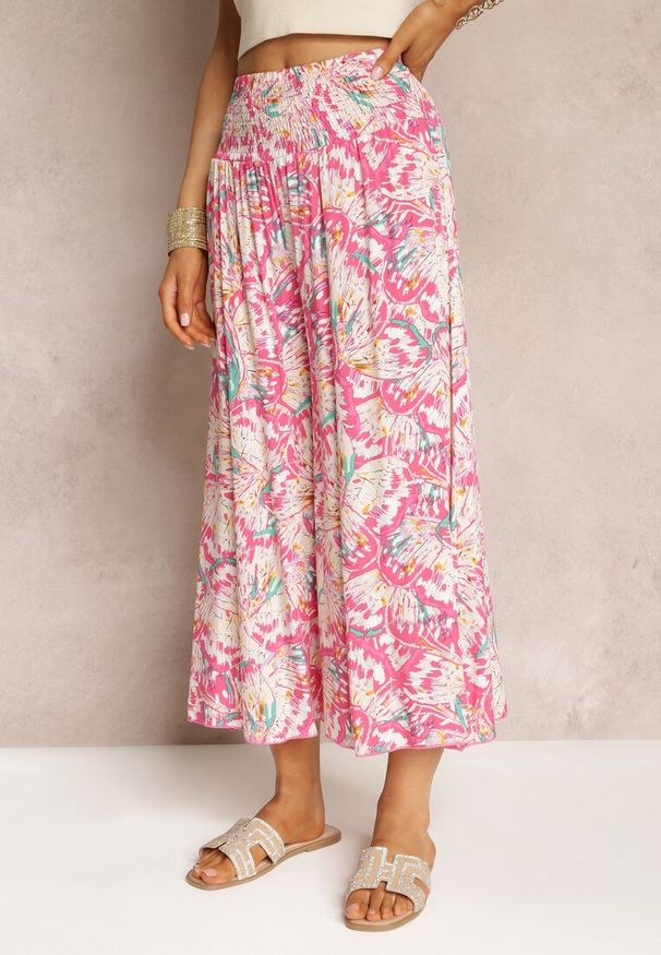 Renee - Ciemnoróżowe Szerokie Spodnie z Wiskozy o Długości 7/8 Zephia. Stan: podwyższony. Kolor: różowy. Materiał: wiskoza