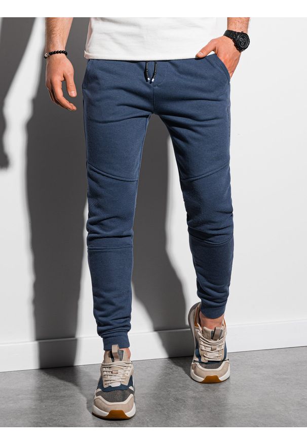 Niebieskie spodnie Ombre Clothing