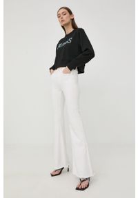 Guess bluza damska kolor czarny z aplikacją. Kolor: czarny. Wzór: aplikacja #2