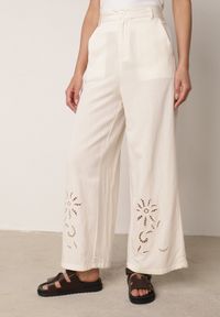 Born2be - Beżowy Rustykalny Komplet z Bawełną z Ażurowym Wzorem Spodnie i Koszula Anael. Kolor: beżowy. Materiał: bawełna. Wzór: ażurowy #7