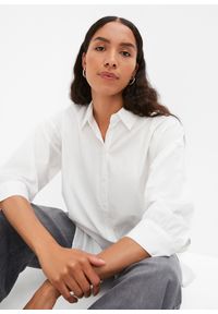 bonprix - Koszula oversize z bawełny, rękawy 3/4. Kolor: biały. Materiał: bawełna #2