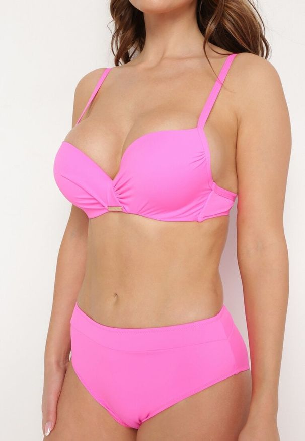 Born2be - Fuksjowe Bikini Dwuczęściowy z Push-Up i Klasyczne Figi Olubia. Kolor: różowy. Wzór: aplikacja