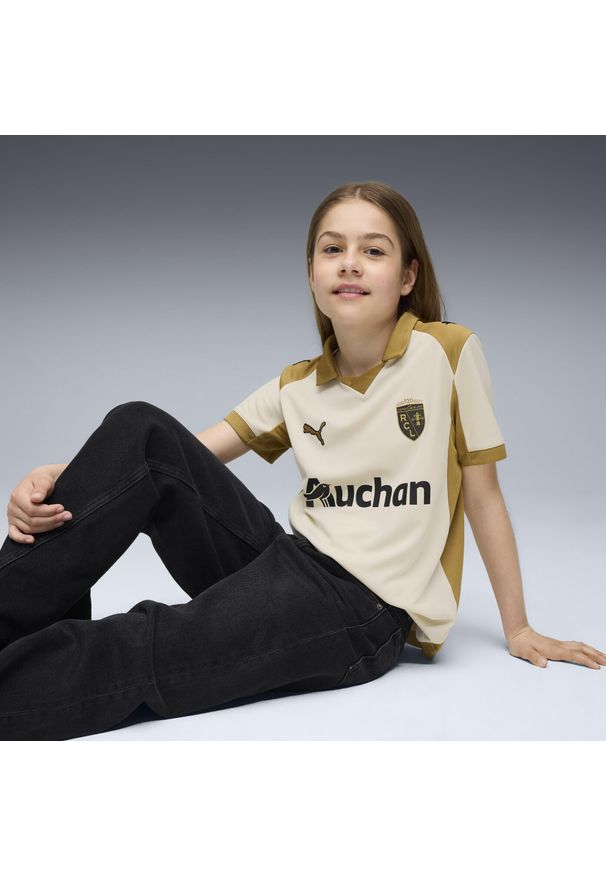 Puma - Młodzieżowa trzecia koszulka RC Lens 25/26 PUMA. Kolor: biały, wielokolorowy, beżowy. Sport: piłka nożna