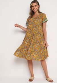 Born2be - Żółta Wiskozowa Sukienka Rozkloszowana we Wzór Paisley Mastis. Kolor: żółty. Materiał: wiskoza. Wzór: paisley #4