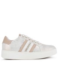 Buty Geox D Skyely E D25QXE0AL22CH85Q - multikolor. Zapięcie: sznurówki. Kolor: wielokolorowy. Materiał: guma, skóra ekologiczna, zamsz. Szerokość cholewki: normalna