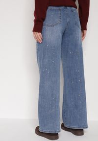 Born2be - Niebieskie Szerokie Jeansy z Wysokim Stanem i Błyszczącymi Aplikacjami Glysera. Stan: podwyższony. Kolor: niebieski. Wzór: aplikacja. Styl: klasyczny, elegancki #3