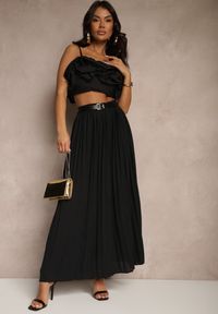 Renee - Czarna Plisowana Spódnica o Rozkloszowanym Kroju z Gumką w Talii Ulindris. Okazja: na spotkanie biznesowe, na co dzień, na spacer. Kolor: czarny. Styl: klasyczny, casual, elegancki, biznesowy