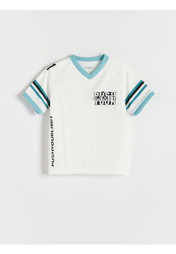 Reserved - T-shirt oversize z nadrukiem - biały. Kolor: biały. Materiał: bawełna, włókno, dzianina. Wzór: nadruk