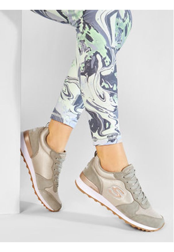 skechers - Skechers Sneakersy Golden Gurl 111/TPE Szary. Kolor: szary. Materiał: materiał