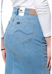 Lee - LEE PENCIL SKIRT DAMSKA SPÓDNICA JEANSOWA LIGHT LOU L38GQDXJ 112108197. Materiał: jeans #8