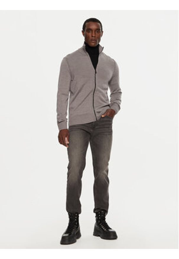 BOSS - Boss Sweter Avac_Fz 50501750 Szary Regular Fit. Kolor: szary. Materiał: syntetyk