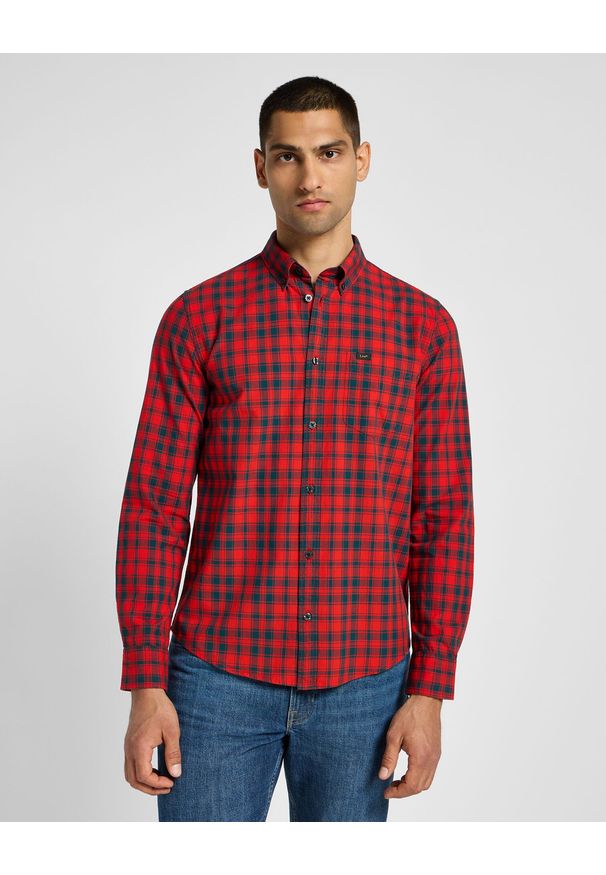 Lee - MESKA KOSZULA LEE BUTTON DOWN RED 112355643. Typ kołnierza: button down