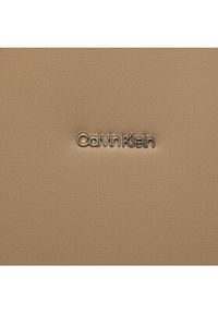 Calvin Klein Torebka Ck Must Shopper Md K60K610736 Beżowy. Kolor: beżowy. Materiał: skórzane #4