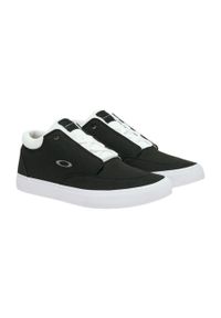 Oakley Buty Banks Low Canvas Fof100552-022. Kolor: czarny