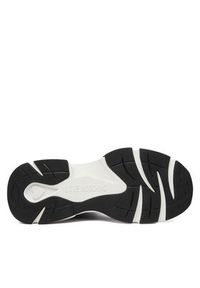 Love Moschino - LOVE MOSCHINO Sneakersy JA15386G1OIY8000 Czarny. Kolor: czarny. Materiał: materiał #5