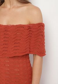 Born2be - Pomarańczowa Ażurowa Sukienka o Fasonie Hiszpanki z Wywijanym Dekoltem Filiorra. Okazja: na co dzień. Typ kołnierza: dekolt hiszpanka. Kolor: pomarańczowy. Materiał: jeans. Wzór: ażurowy. Styl: casual #3