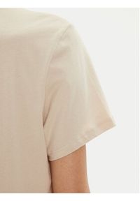 Nike T-Shirt DX7902 Beżowy Regular Fit. Kolor: beżowy. Materiał: bawełna #5