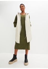 bonprix - Sukienka dzianinowa midi. Typ kołnierza: dekolt w serek. Kolor: zielony. Materiał: dzianina. Długość: midi #3
