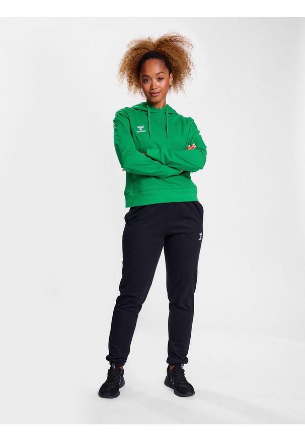 Damska bluza z kapturem Hummel Go 2.0. Typ kołnierza: kaptur. Kolor: zielony. Sport: fitness