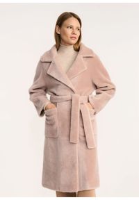 Ochnik - Różowy płaszcz wełniany damski z paskiem. Kolor: różowy. Materiał: wełna