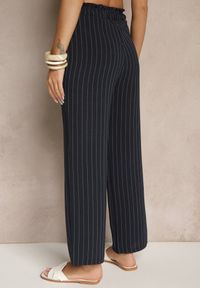 Renee - Granatowe Spodnie z Wiskozy High Waist Ozdobione Paskami Linariena. Okazja: na co dzień. Stan: podwyższony. Kolor: niebieski. Materiał: wiskoza. Wzór: aplikacja. Styl: klasyczny, casual, elegancki
