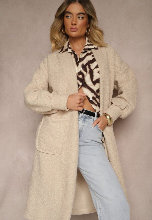 Renee - Jasnobeżowy Płaszcz Boucle Niezapinany Cango. Okazja: na co dzień. Kolor: beżowy. Materiał: jeans, tkanina. Długość rękawa: długi rękaw. Długość: długie. Styl: elegancki, casual