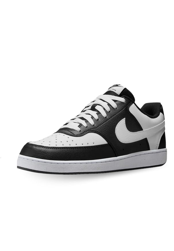 Buty do chodzenia męskie Nike Court Vision Low. Zapięcie: sznurówki. Kolor: biały, czarny, wielokolorowy. Materiał: skóra, syntetyk, materiał. Szerokość cholewki: normalna. Model: Nike Court. Sport: turystyka piesza