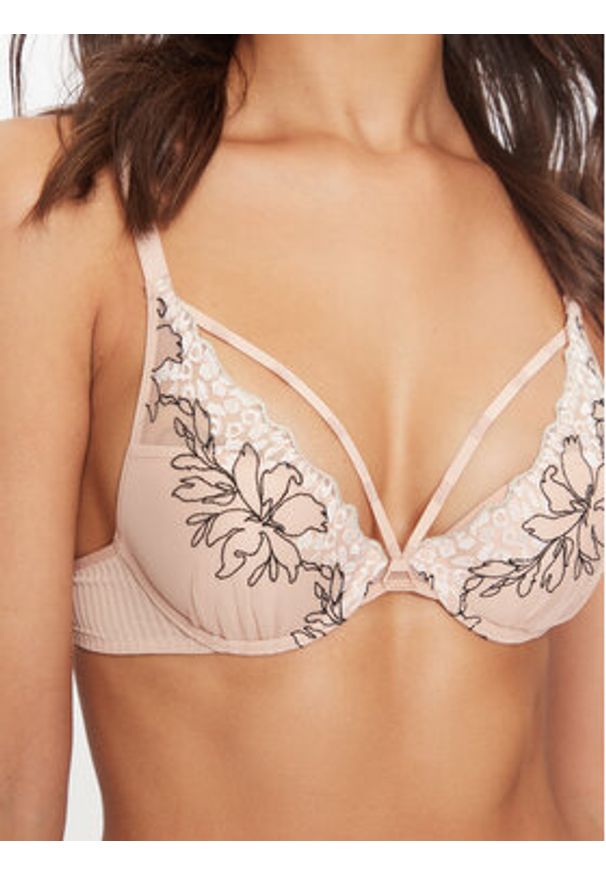 Chantelle Biustonosz push-up Spice C22BNR Beżowy. Kolor: beżowy. Materiał: syntetyk. Rodzaj stanika: push-up