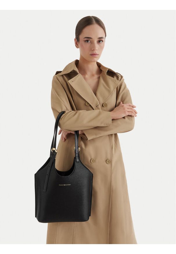 TOMMY HILFIGER - Tommy Hilfiger Torebka Th Modern Mini Tote AW0AW18617 Czarny. Kolor: czarny. Materiał: skórzane