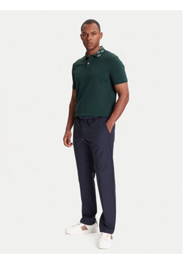 Guess Polo M5YP34 KCJV1 Zielony Regular Fit. Typ kołnierza: polo. Kolor: zielony. Materiał: bawełna