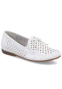 Skórzane mokasyny damskie ażurowe lekkie komfortowe białe Rieker L6352-80. Kolor: biały. Materiał: skóra. Wzór: ażurowy #1