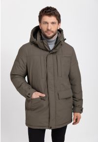 Volcano - Wodoodporna kurtka zimowa J-HEROS. Typ kołnierza: kołnierzyk stójkowy. Kolor: brązowy. Materiał: welur, materiał. Długość: długie. Wzór: gładki. Sezon: zima. Styl: elegancki #1