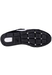 Buty Nike Venture Runner M CK2944-002 czarne. Okazja: na co dzień. Kolor: czarny. Materiał: materiał, syntetyk, guma. Szerokość cholewki: normalna #3