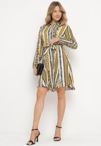 Born2be - Żółta Sukienka Koszulowa z Wiskozy Rozkloszowana z Materiałowym Paskiem Sigina. Okazja: do pracy. Kolor: żółty. Materiał: wiskoza, materiał. Długość rękawa: długi rękaw. Typ sukienki: koszulowe #4