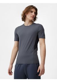 4f - Koszulka treningowa z dodatkiem materiałów z recyklingu męska. Kolor: szary. Materiał: materiał. Sport: fitness #1