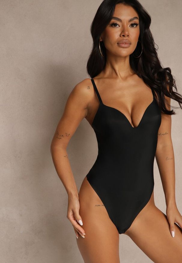 Renee - Czarne Body Modelujące Halatila. Okazja: na co dzień. Kolor: czarny. Materiał: jeans. Długość rękawa: na ramiączkach. Styl: elegancki, casual