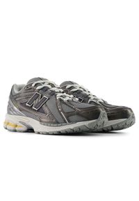 Buty unisex New Balance U19064S0 – szare. Kolor: szary. Materiał: materiał, syntetyk, guma. Szerokość cholewki: normalna. Sport: turystyka piesza #4
