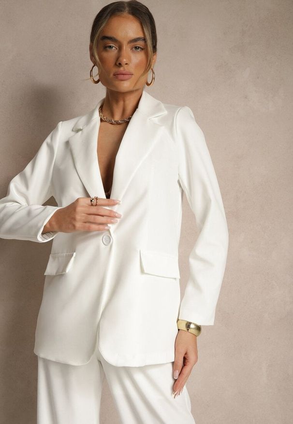 Renee - Biała Pudełkowa Marynarka z Imitacją Kieszeni Vivisae. Okazja: na co dzień, do pracy. Kolor: biały. Materiał: jeans. Styl: casual