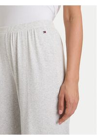 TOMMY HILFIGER - Tommy Hilfiger Spodnie piżamowe UW0UW06074 Szary Regular Fit. Kolor: szary. Materiał: bawełna #4