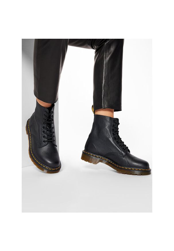 Glany Dr. Martens. Kolor: czarny