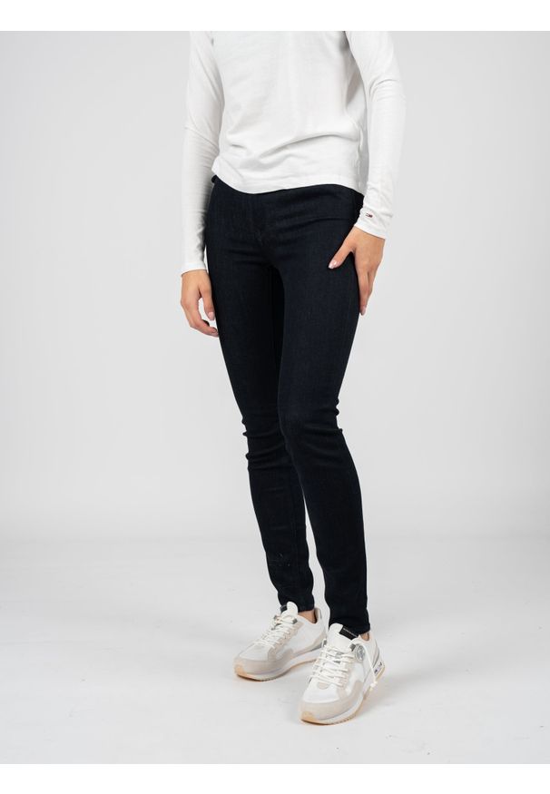 TOMMY HILFIGER - Tommy Jeans Jeansy "Santana" | DW0DW03974 | Santana | Kobieta | Granatowy. Stan: podwyższony. Kolor: niebieski. Wzór: aplikacja