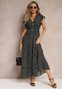 Renee - Czarna Rozkloszowana Sukienka Maxi w Kropki z Gumką w Talii Janey. Okazja: na co dzień, na imprezę. Kolor: czarny. Wzór: kropki. Styl: casual. Długość: maxi