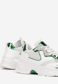 Renee - Biało-Zielone Sneakersy na Grubej Podeszwie ze Wstawkami z Perforacją Lanya. Kolor: biały