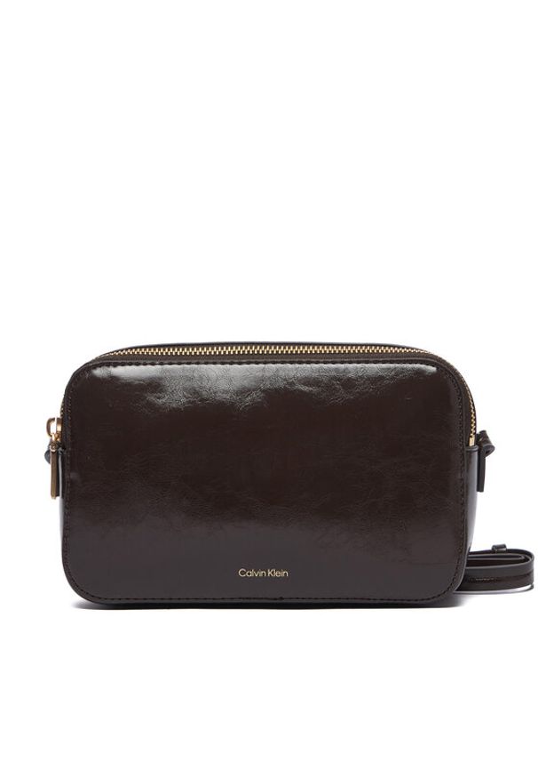 Calvin Klein Torebka Foil Logo Glossy Camera Bag LV04F3539G Brązowy. Kolor: brązowy. Materiał: skórzane